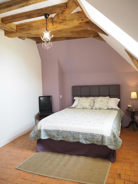 Bed and Breakfast Les Grands-Aulnais Cossé-le-Vivien Zewnętrze zdjęcie